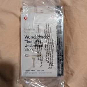 Lululemon Wunder Under Thong Underwear - White